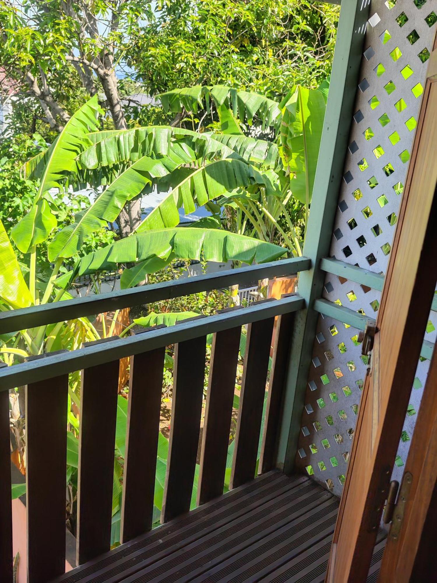 Appartement Idealement Situe Saint-Denis Bagian luar foto
